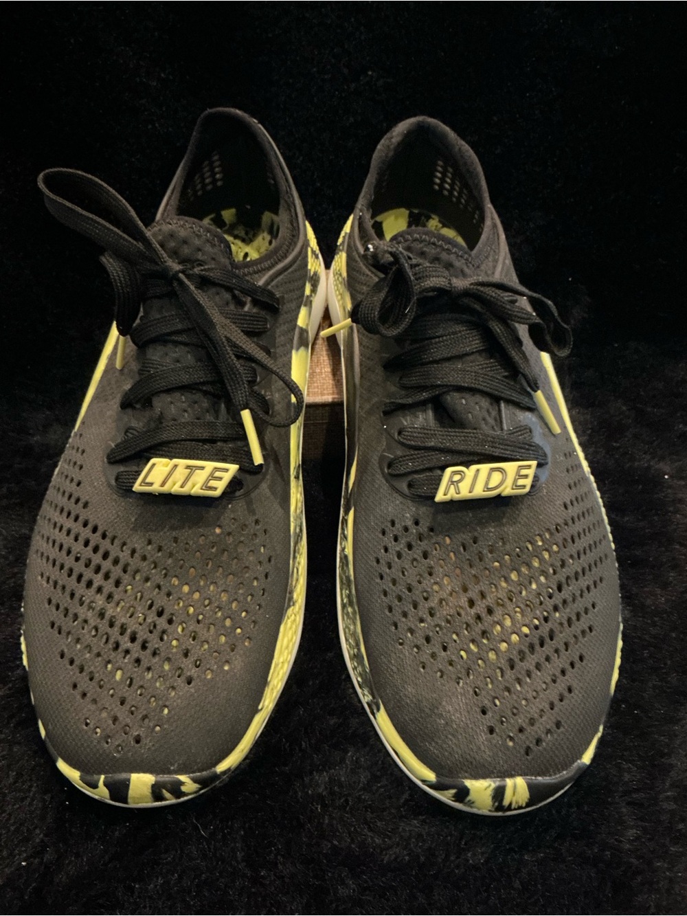 CROCS Lite Ride 360 Pacer Mesh Sneakers Men’s 10
